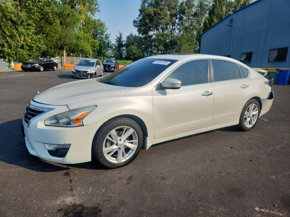 Продаж на аукціоні авто 2015 Nissan Altima, vin: 1N4AL3AP2FC201002, номер лоту: 65954296
