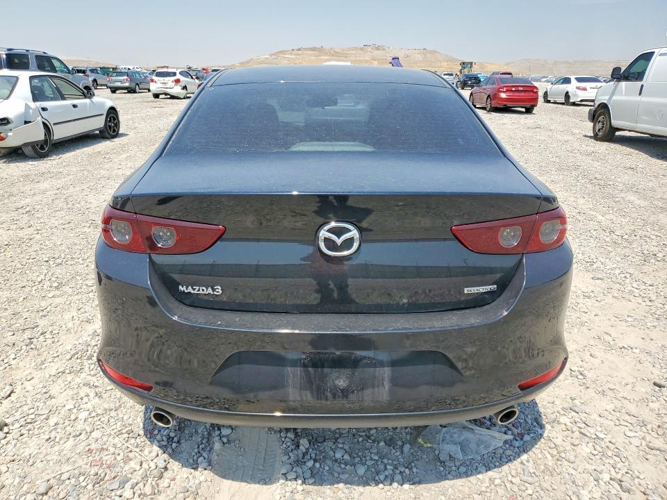 Продаж на аукціоні авто 2021 Mazda 3, vin: JM1BPAAL9M1345188, номер лоту: 62888476