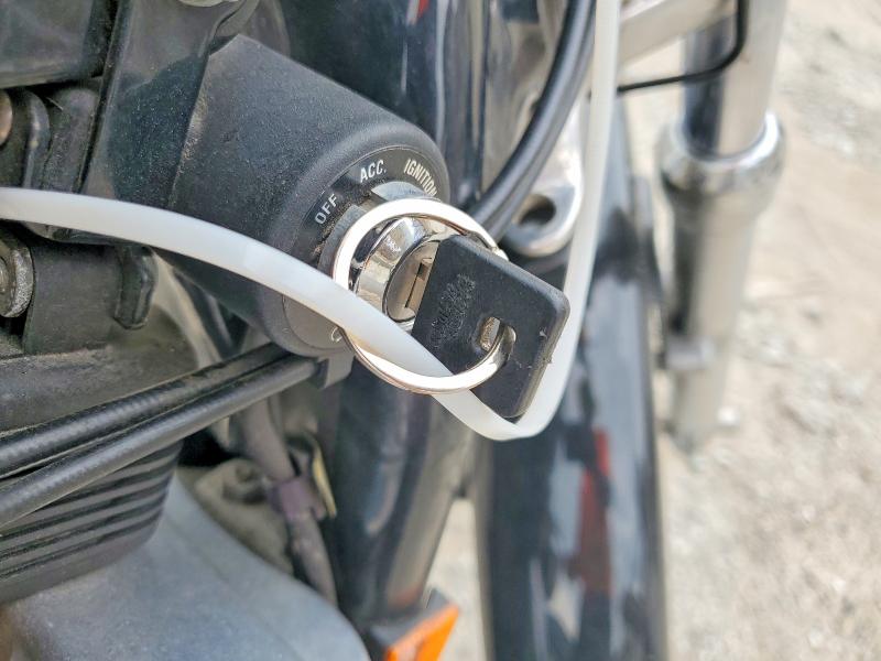 1998 Harley-davidson Xl883 მანქანა იყიდება აუქციონზე, vin: 1HD4CJM27WK118441, აუქციონის ნომერი: 64216596