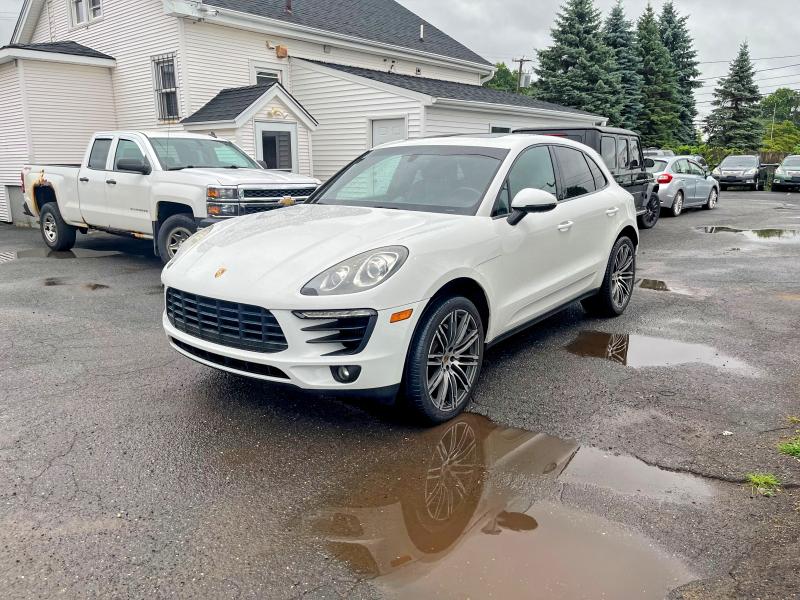 63898706 :رقم المزاد ، WP1AB2A59FLB63160 vin ، 2015 Porsche Macan مزاد بيع