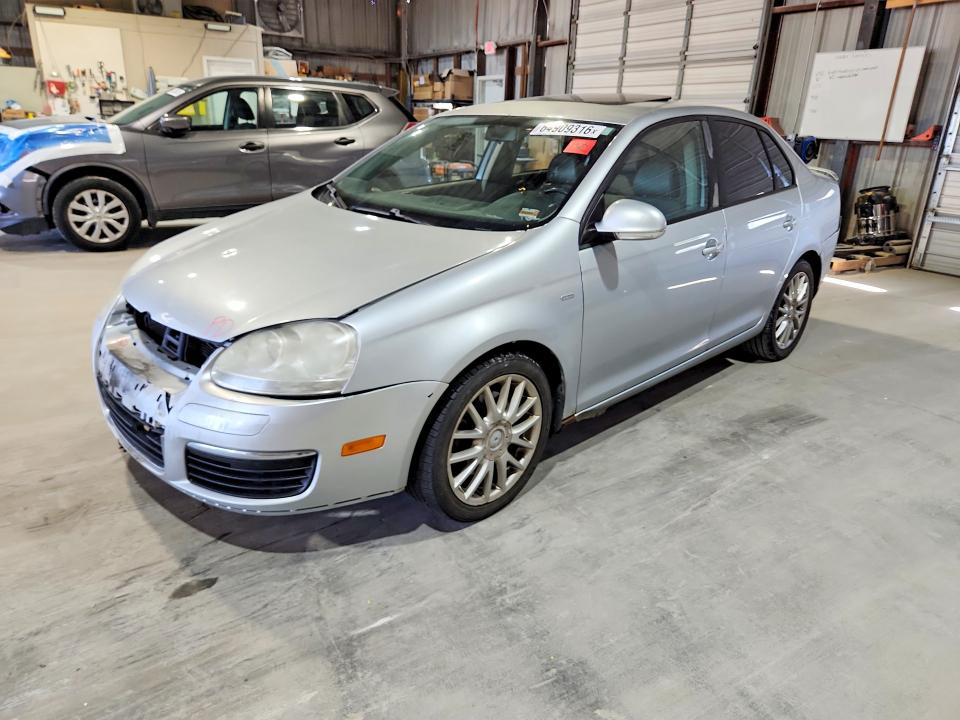 64909316 :رقم المزاد ، 3VWRJ71KX8M122528 vin ، 2008 Volkswagen Jetta مزاد بيع