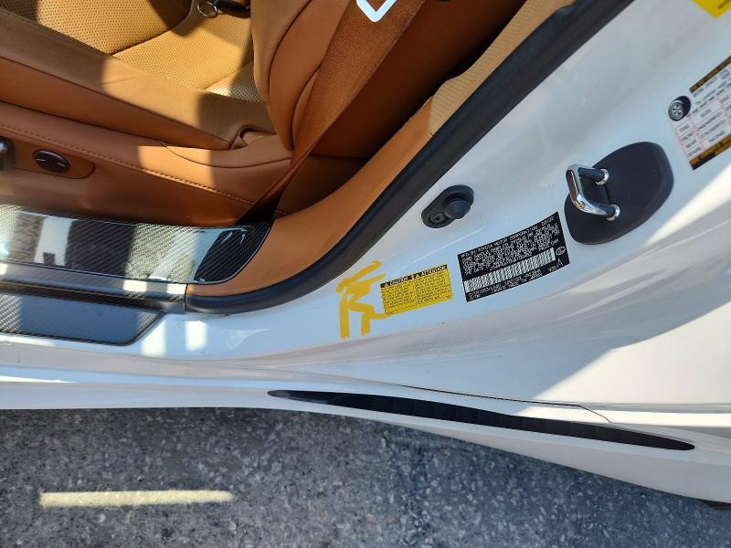 63753776 :رقم المزاد ، JTHMPAAY0NA105452 vin ، 2022 Lexus Lc مزاد بيع
