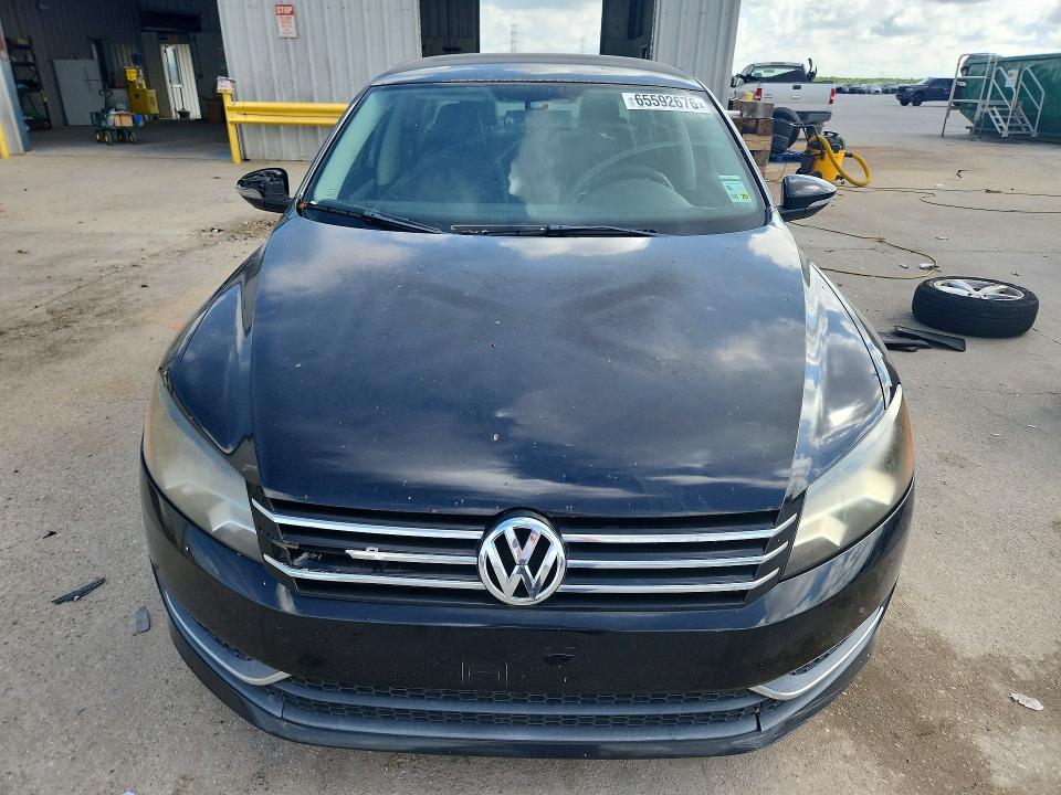 2012 Volkswagen Passat მანქანა იყიდება აუქციონზე, vin: 1VWBP7A39CC018051, აუქციონის ნომერი: 65592676