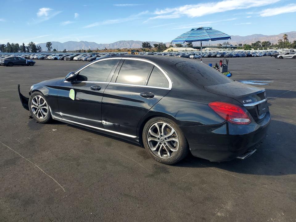 2018 Mercedes-benz C მანქანა იყიდება აუქციონზე, vin: 55SWF4JB6JU242390, აუქციონის ნომერი: 65483186