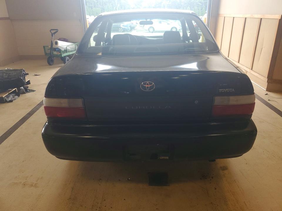 63733516 :رقم المزاد ، 2T1BA02E6TC156813 vin ، 1996 Toyota Corolla مزاد بيع