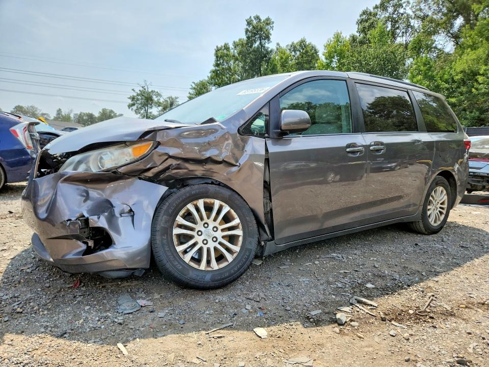 Продаж на аукціоні авто 2016 Toyota Sienna, vin: 5TDYK3DC5GS755462, номер лоту: 65195506