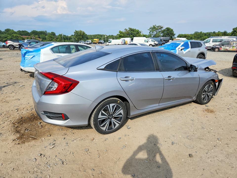 Продажа на аукционе авто 2017 Honda Civic, vin: 19XFC1E38HE002186, номер лота: 66928496