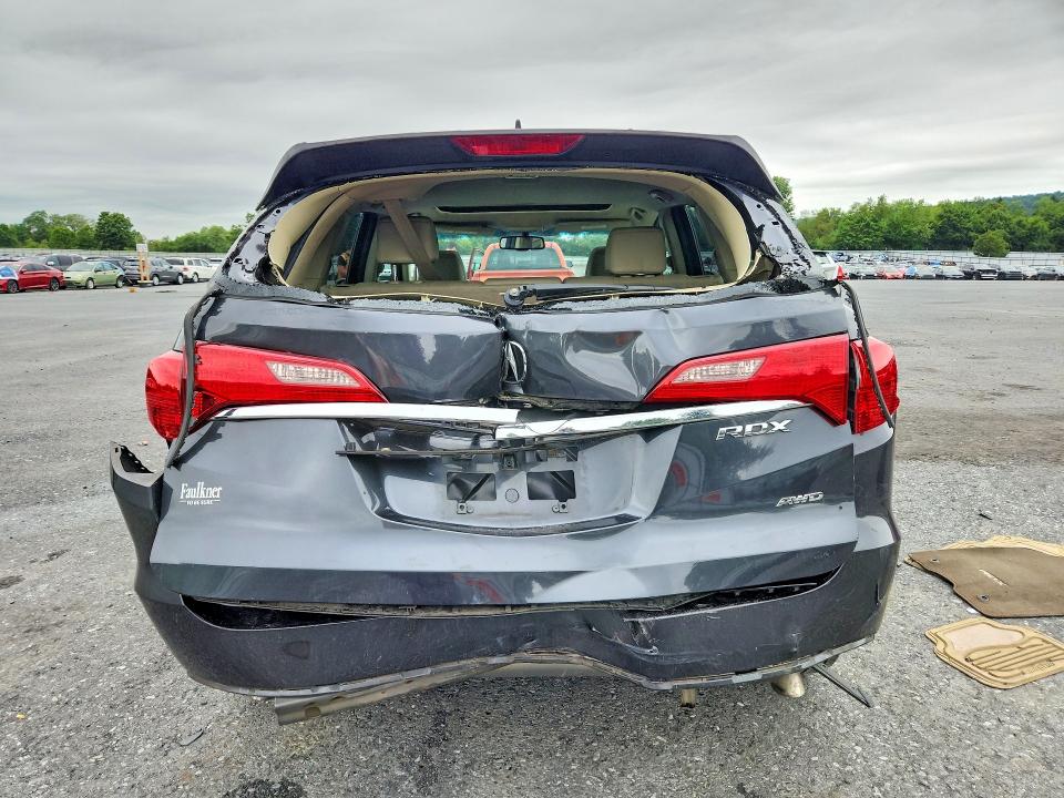 Продажа на аукционе авто 2015 Acura Rdx, vin: 5J8TB4H39FL014789, номер лота: 63810386