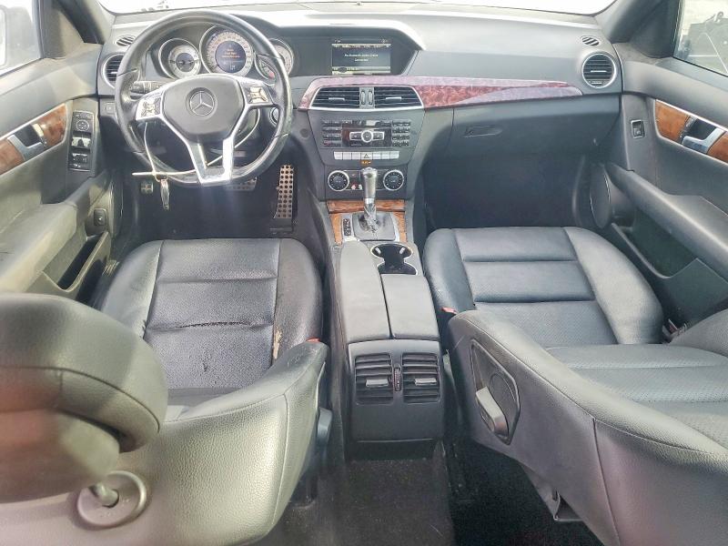 2014 Mercedes-benz C მანქანა იყიდება აუქციონზე, vin: WDDGF4HB9EG251713, აუქციონის ნომერი: 66959096