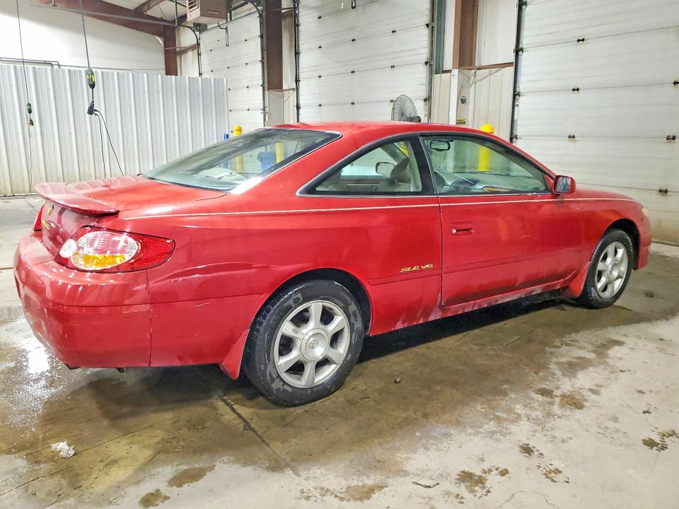 2002 Toyota Camry Solara მანქანა იყიდება აუქციონზე, vin: 2T1CF28P42C590267, აუქციონის ნომერი: 64811006