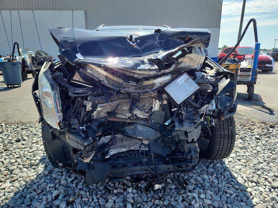 65636696 :رقم المزاد ، 3GYFNCE37ES591387 vin ، 2014 Cadillac Srx مزاد بيع