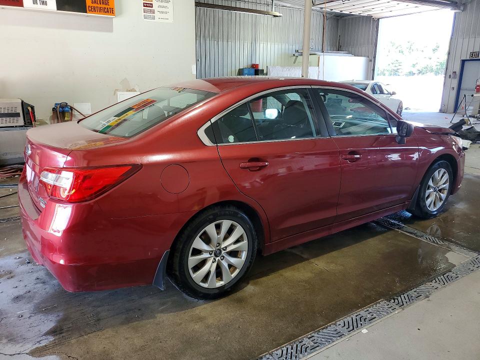 63203436 :رقم المزاد ، 4S3BNAA62F3003220 vin ، 2015 Subaru Legacy مزاد بيع