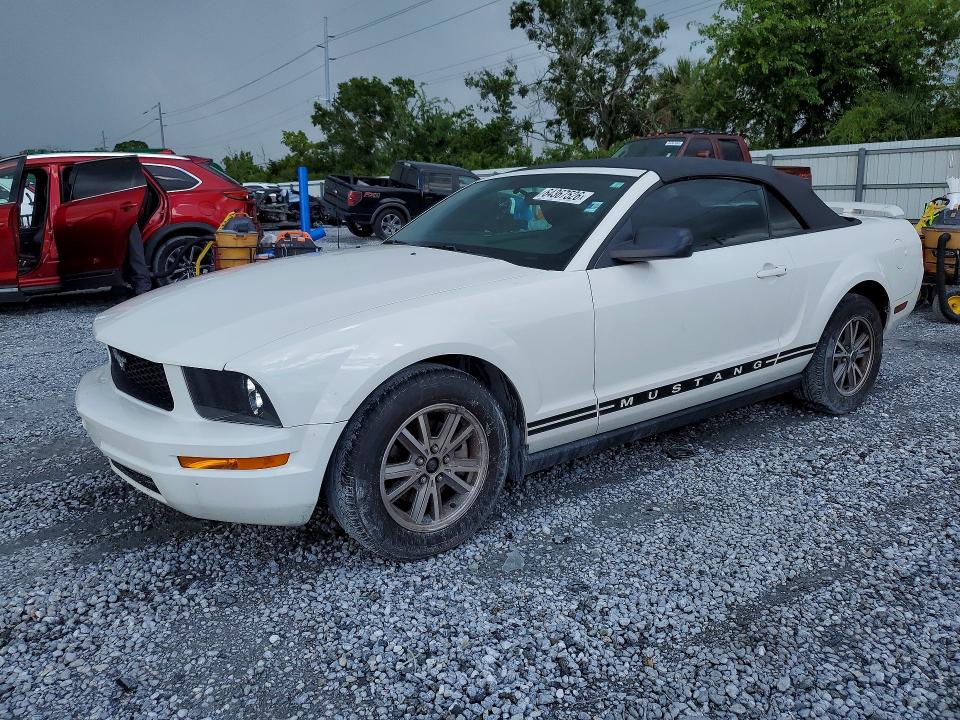 Продажа на аукционе авто 2005 Ford Mustang, vin: 1ZVFT84N555247611, номер лота: 64367526