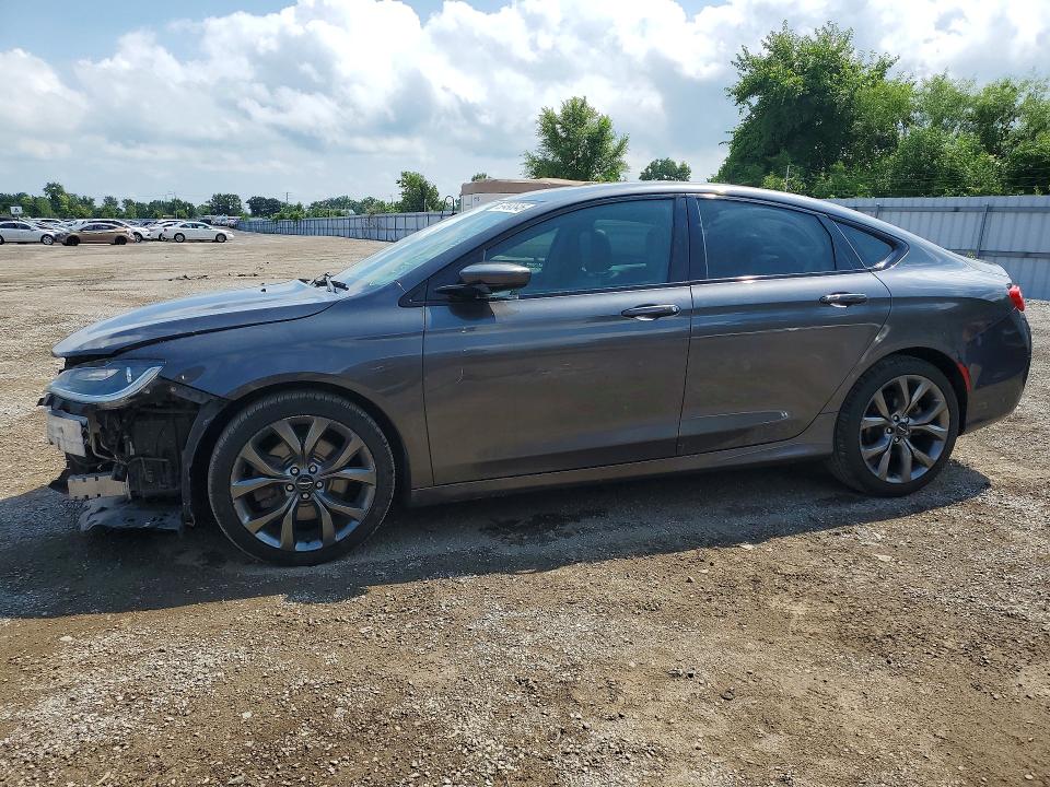 Продаж на аукціоні авто 2016 Chrysler 200, vin: 1C3CCCBG3GN176557, номер лоту: 63498646