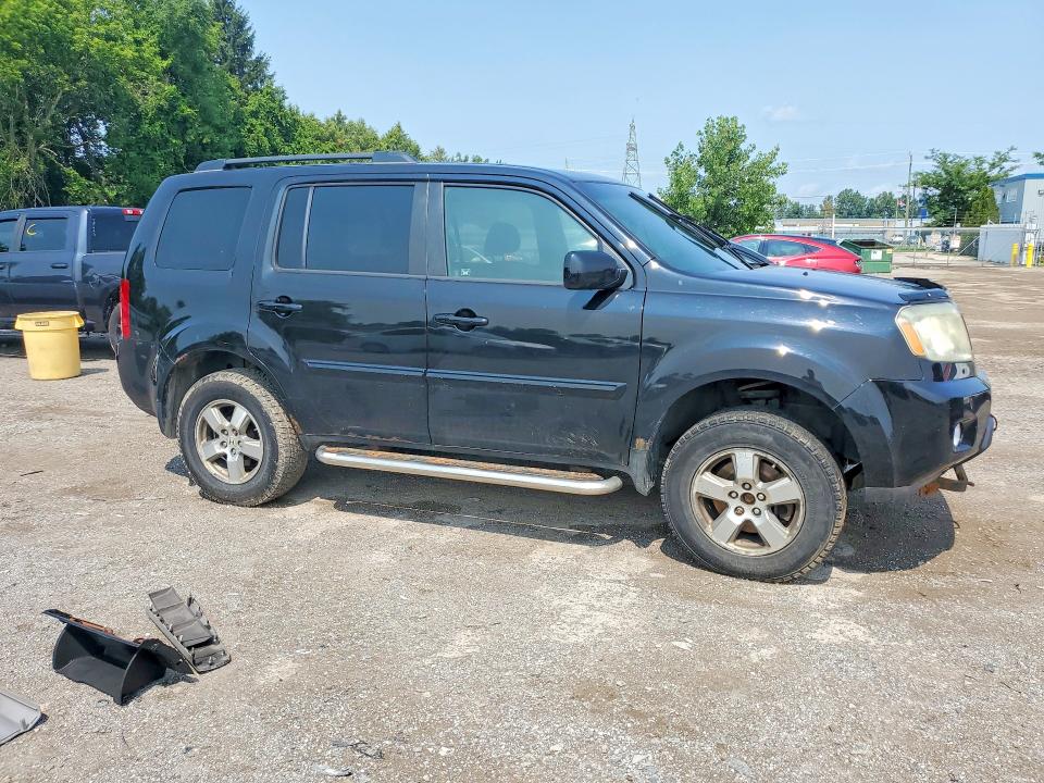 63545486 :رقم المزاد ، 5FNYF4H49BB501893 vin ، 2011 Honda Pilot مزاد بيع