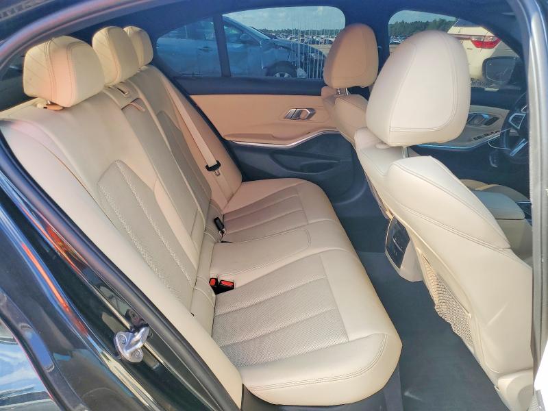 64603096 :رقم المزاد ، 3MW5R1J03N8C51041 vin ، 2022 Bmw 330i مزاد بيع