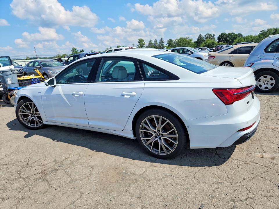2022 Audi A6 მანქანა იყიდება აუქციონზე, vin: WAUL2BF24NN046031, აუქციონის ნომერი: 64059616