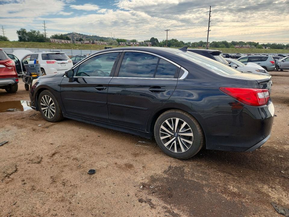 2018 Subaru Legacy მანქანა იყიდება აუქციონზე, vin: 4S3BNAD63J3016711, აუქციონის ნომერი: 64043636