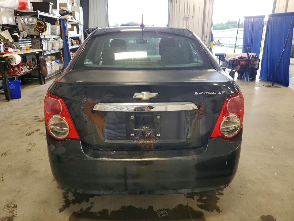Продажа на аукционе авто 2014 Chevrolet Sonic, vin: 1G1JC5SH9E4115071, номер лота: 64310996