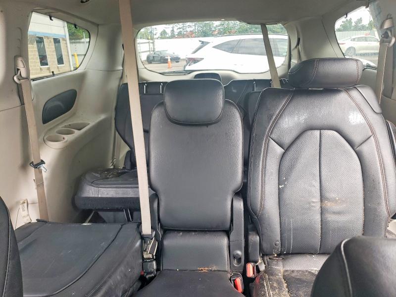65919766 :رقم المزاد ، 2C4RC1BG5JR290693 vin ، 2018 Chrysler Pacifica مزاد بيع