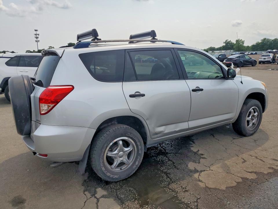 65261706 :رقم المزاد ، JTMBD33V576045366 vin ، 2007 Toyota Rav4 مزاد بيع