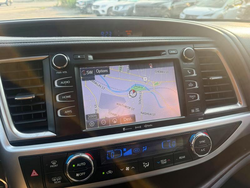 Auction sale of the 2017 Toyota Highlander, vin: 5TDJZRFH0HS394314, lot number: 65338746