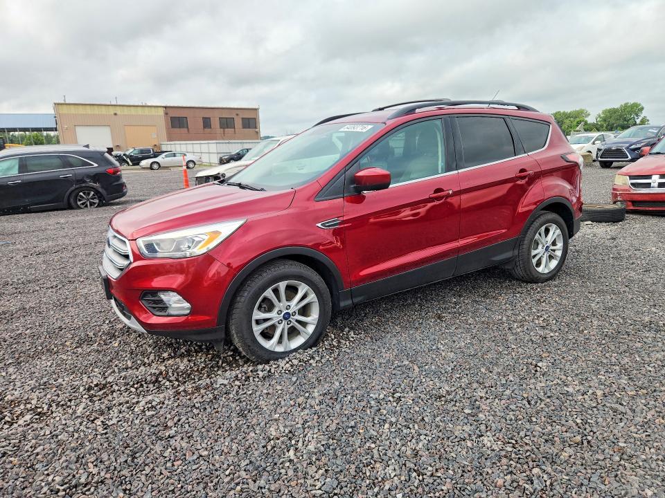 64093716 :رقم المزاد ، 1FMCU0GD5HUA16446 vin ، 2017 Ford Escape مزاد بيع