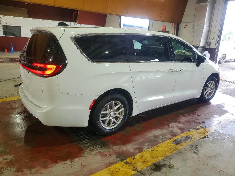 Продаж на аукціоні авто 2026 Chrysler Pacifica, vin: 2C4RC1BG4TR243691, номер лоту: 64358566