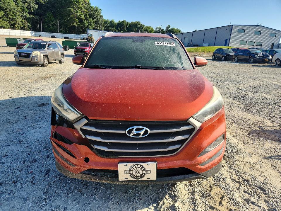 2016 Hyundai Tucson მანქანა იყიდება აუქციონზე, vin: KM8J3CA44GU186316, აუქციონის ნომერი: 65471386