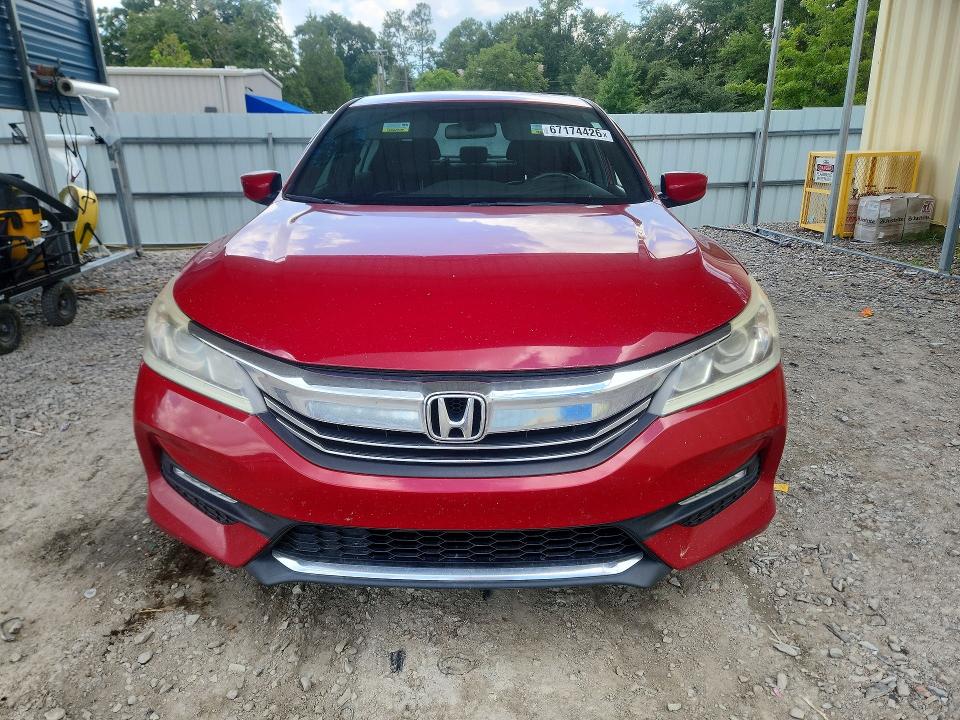 Aukcja sprzedaży 2017 Honda Accord, vin: 1HGCR2F1XHA211647, numer aukcji: 67174426
