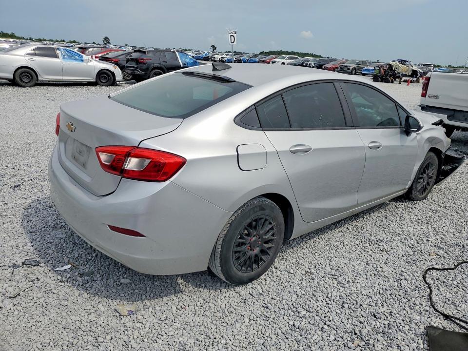 63878206 :رقم المزاد ، 1G1BC5SM0J7124459 vin ، 2018 Chevrolet Cruze مزاد بيع