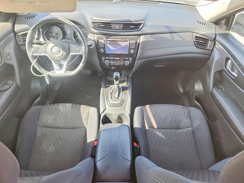 65513666 :رقم المزاد ، 5N1AT2MV4HC884026 vin ، 2017 Nissan Rogue مزاد بيع