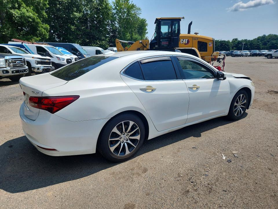 64258636 :رقم المزاد ، 19UUB1F3XFA011935 vin ، 2015 Acura Tlx مزاد بيع