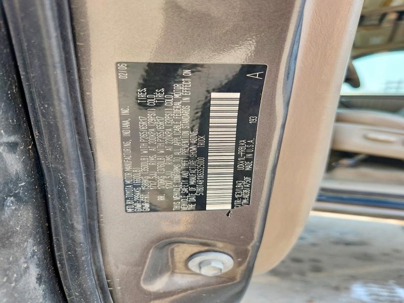 63719706 :رقم المزاد ، 5TBDT481X6S525000 vin ، 2006 Toyota Tundra مزاد بيع