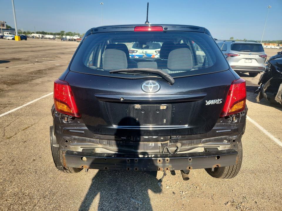 2017 Toyota Yaris მანქანა იყიდება აუქციონზე, vin: VNKKTUD35HA072658, აუქციონის ნომერი: 64062046