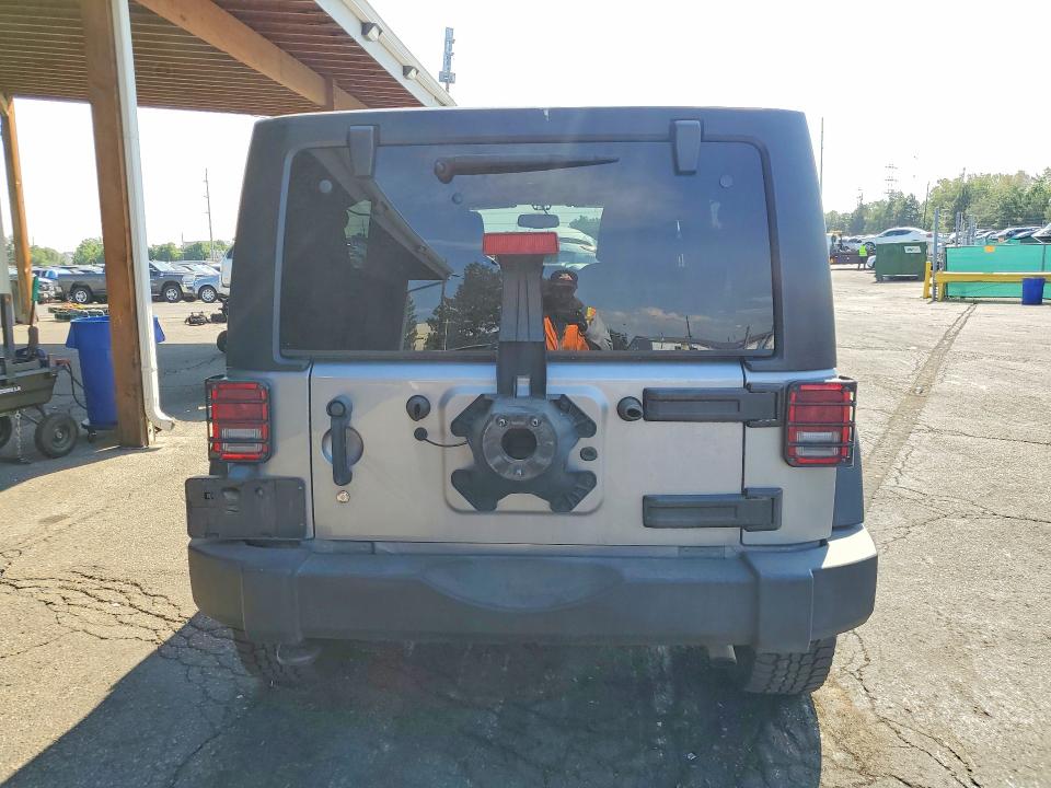 64928396 :رقم المزاد ، 1C4BJWDG8GL179073 vin ، 2016 Jeep Wrangler Unlimited مزاد بيع