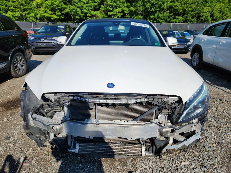 65585176 :رقم المزاد ، 55SWF4KB8FU024750 vin ، 2015 Mercedes-benz C مزاد بيع