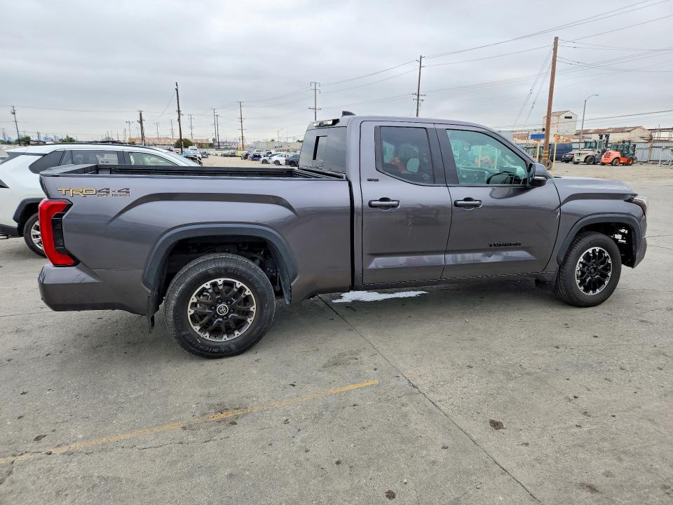 65208166 :رقم المزاد ، 5TFLA5DA4NX038209 vin ، 2022 Toyota Tundra مزاد بيع