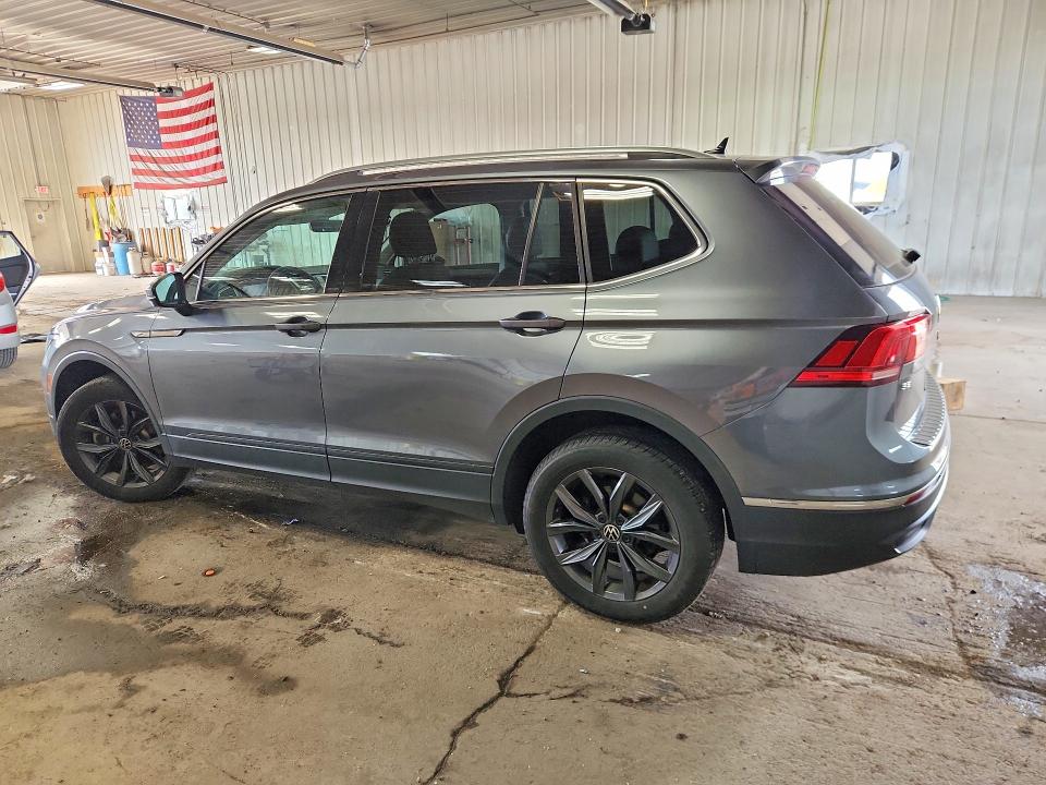65050576 :رقم المزاد ، 3VV2B7AX9NM077902 vin ، 2022 Volkswagen Tiguan مزاد بيع