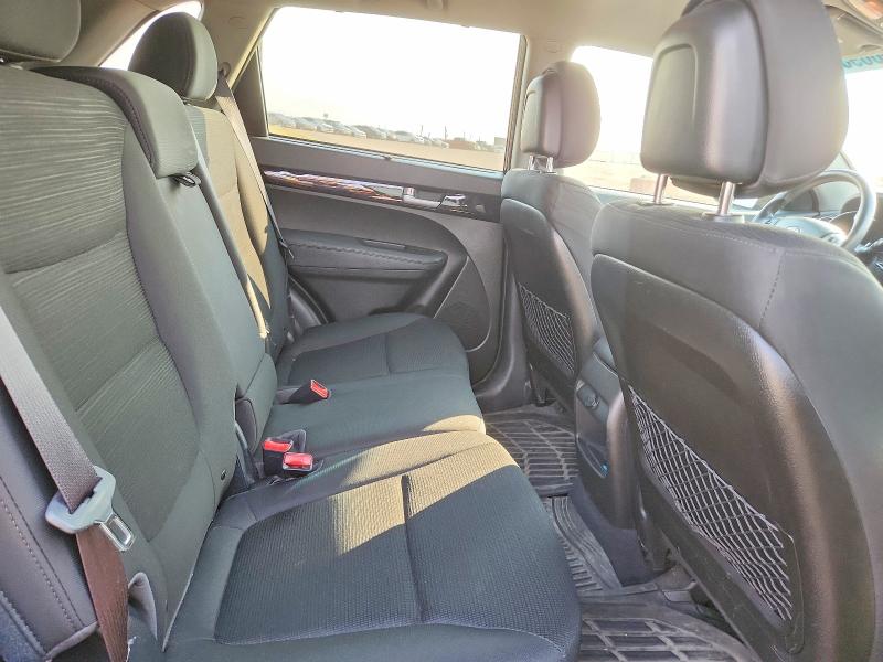 Продажа на аукционе авто 2015 Kia Sorento, vin: 5XYKTCA61FG645621, номер лота: 65566936