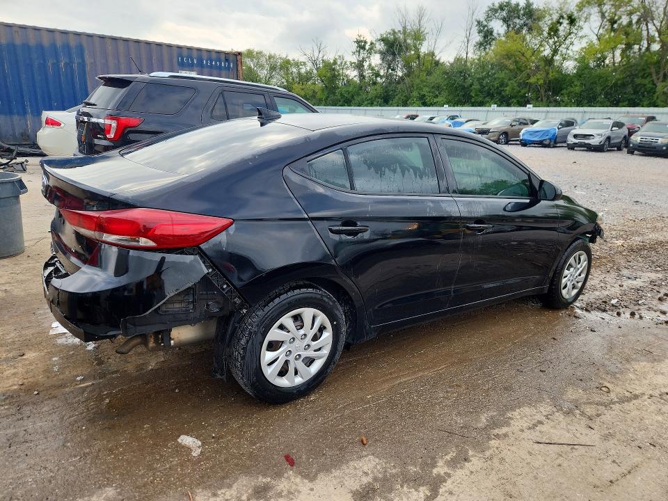 63686856 :رقم المزاد ، 5NPD74LF2HH154079 vin ، 2017 Hyundai Elantra مزاد بيع