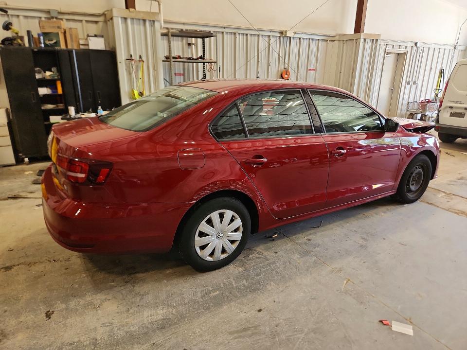 64634896 :رقم المزاد ، 3VW267AJ3GM321039 vin ، 2016 Volkswagen Jetta مزاد بيع