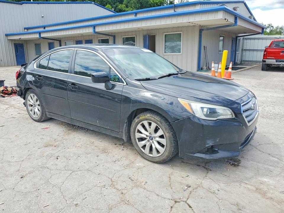 63770306 :رقم المزاد ، 4S3BNBE66F3018397 vin ، 2015 Subaru Legacy مزاد بيع