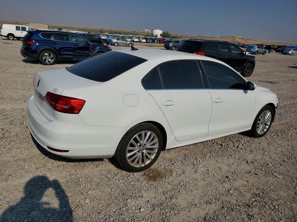 2015 Volkswagen Jetta მანქანა იყიდება აუქციონზე, vin: 3VWD17AJ6FM351299, აუქციონის ნომერი: 63761226