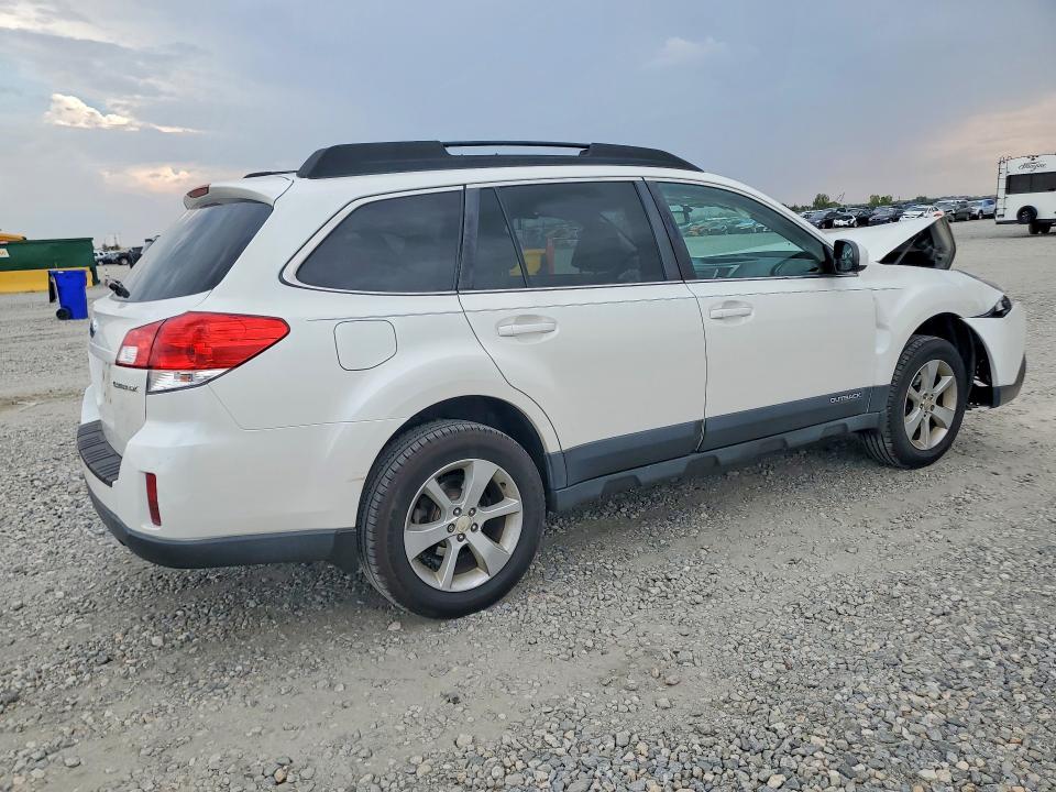 Продажа на аукционе авто 2013 Subaru Outback, vin: 4S4BRCCCXD3293637, номер лота: 64970106