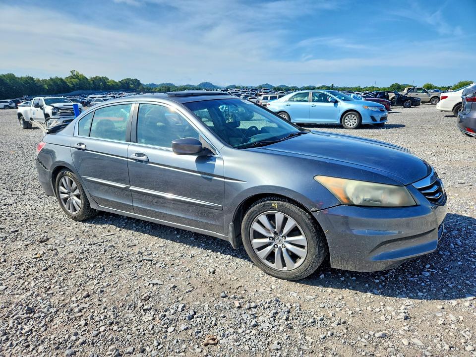 2011 Honda Accord მანქანა იყიდება აუქციონზე, vin: 1HGCP2F80BA087317, აუქციონის ნომერი: 66027466