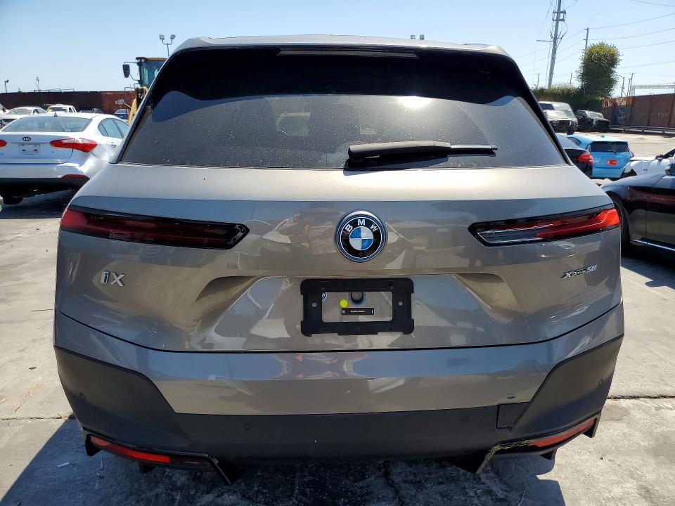 66427506 :رقم المزاد ، WB523CF01RCP42861 vin ، 2024 Bmw Ix مزاد بيع