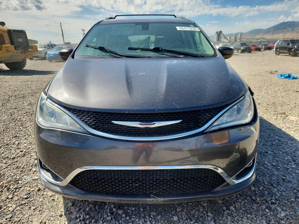2019 Chrysler Pacifica მანქანა იყიდება აუქციონზე, vin: 2C4RC1BG5KR651731, აუქციონის ნომერი: 66415256