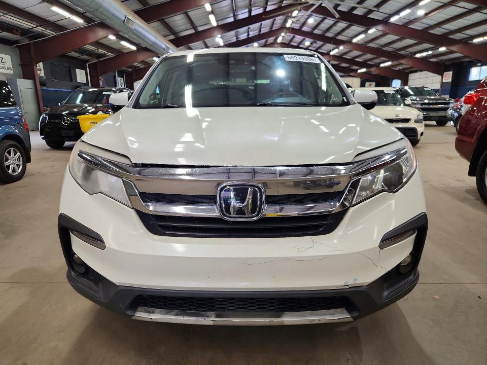 66919586 :رقم المزاد ، 5FNYF6H59KB046175 vin ، 2019 Honda Pilot مزاد بيع