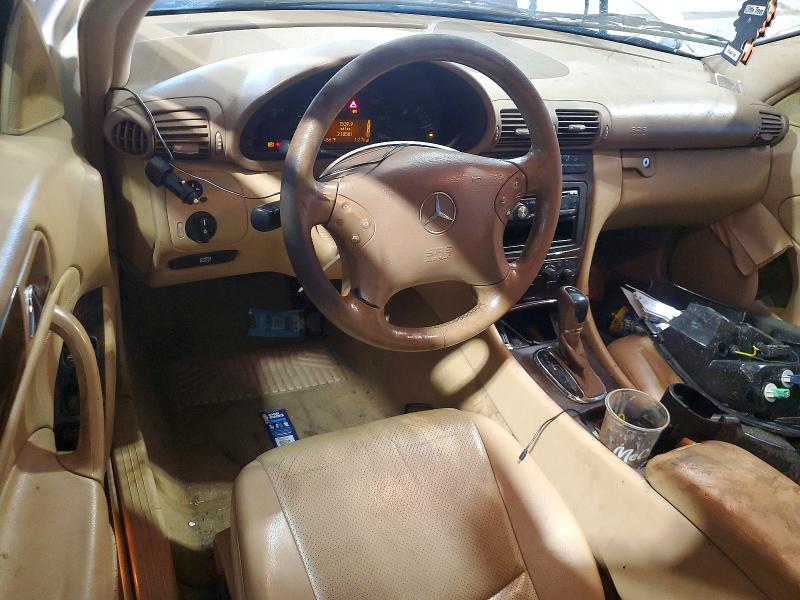 65269386 :رقم المزاد ، WDBRF61J72F237230 vin ، 2002 Mercedes-benz C مزاد بيع